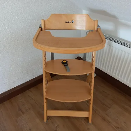 Grosszuegige Mit Rundum-blick